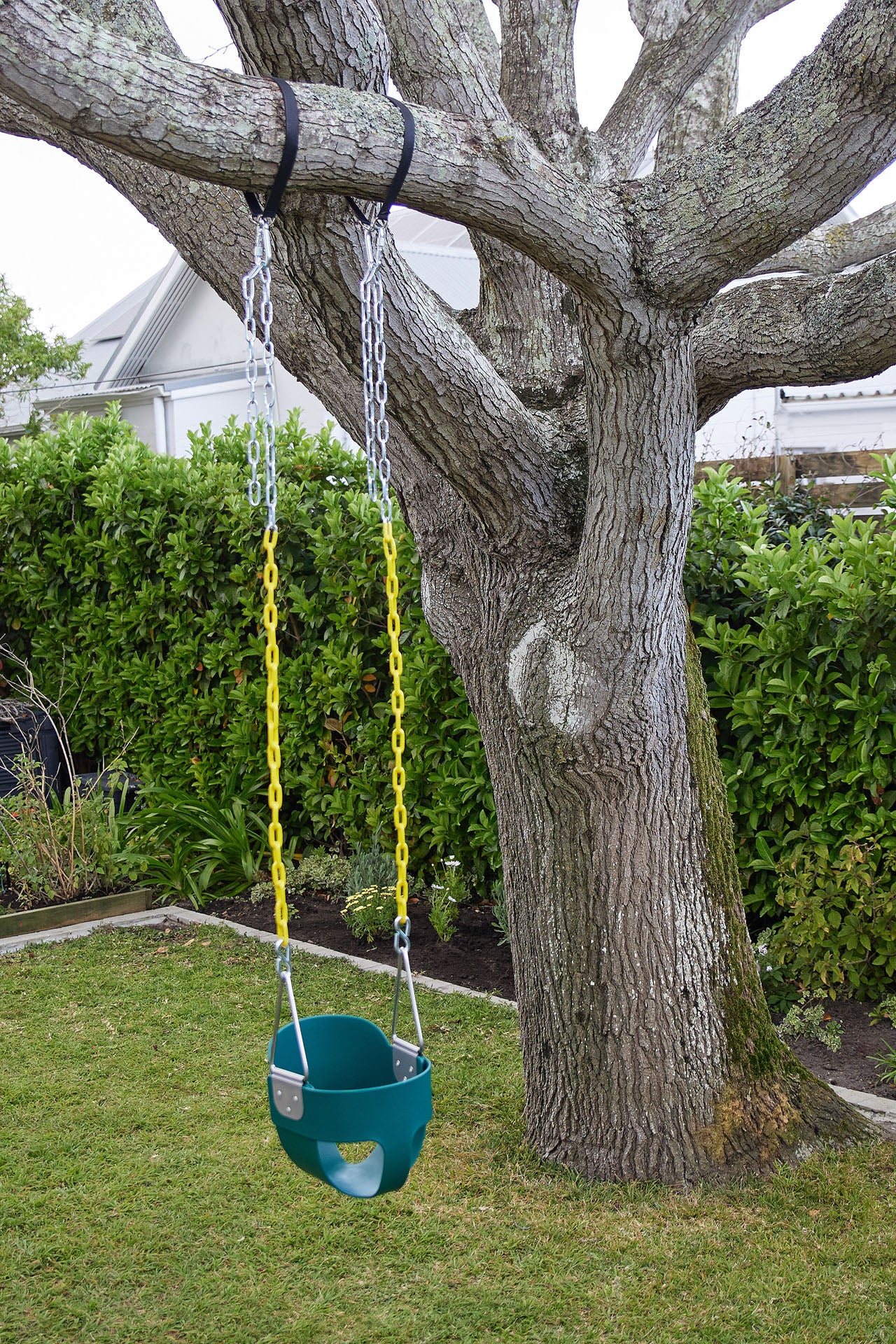 Full Bucket Swing